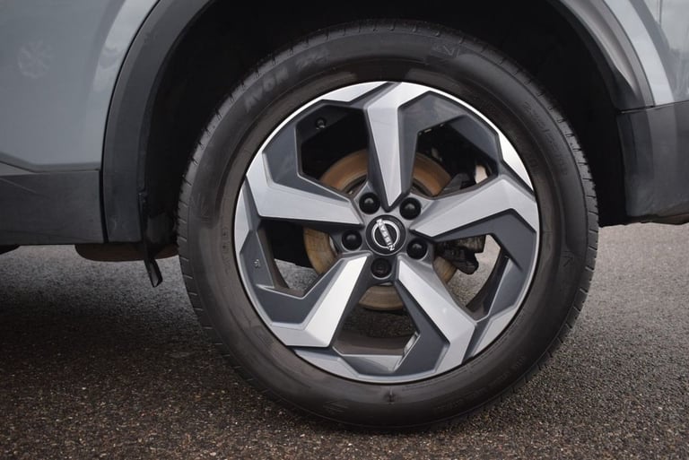 2023 Nissan Qashqai 1.3 DiG-T MH 158 N-Connecta 5dr Xtronic HATCHBACK PETROL Automatic