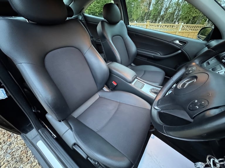 2010 Mercedes-Benz CLC Class CLC 180K SE 3dr Auto COUPE Petrol Automatic