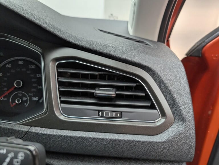 2019 Volkswagen T-Roc 2.0 TDI Design SUV 5dr Diesel DSG Euro 6 (s/s) (150 ps) - PRIVACY, CLIMATE,...