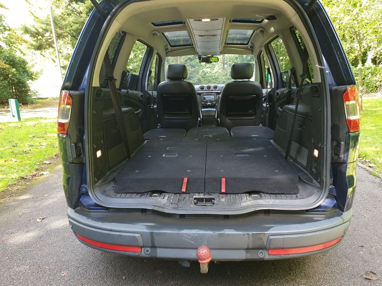 FORD GALAXY TITANIUM X 2.2 TDCI**AUTOMATIC**2012*FSH*LEATHER*PANROOF*NAV*XENONS*PARKING CAM*TOW-BAR