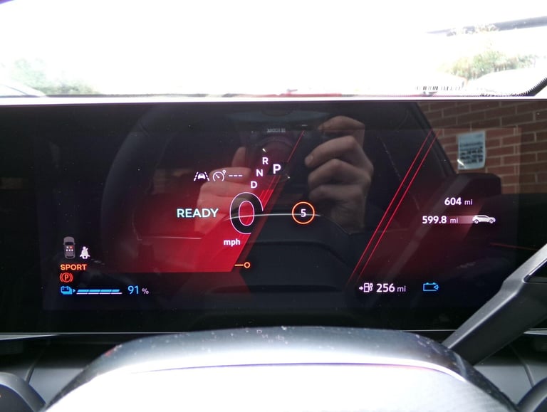 2025 Renault Scenic E-Tech techno esprit Alpine 220 hp long range my26 ESTATE Electric Automatic