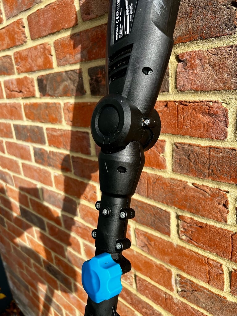 Mac Allister 750W Electric Pole Chainsaw 