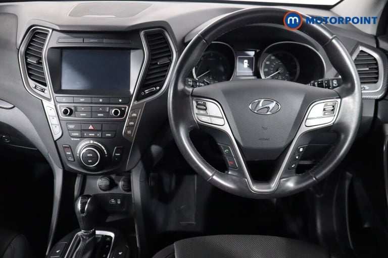 2016 Hyundai Santa Fe 2.2 CRDi Blue Drive Premium 5dr Auto [7 Seats] SUV Diesel Automatic