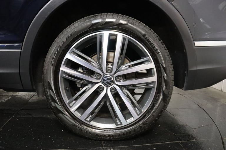2023 Volkswagen Tiguan 1.4 TSI eHybrid Elegance 5dr DSG ESTATE PETROL/ELECTRIC Automatic