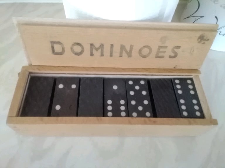 image for Set of domino's 
