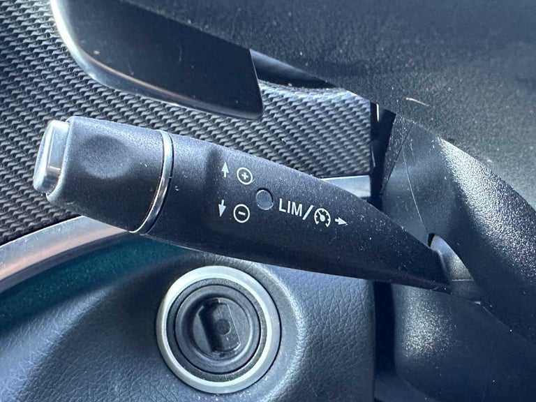 2023 Mercedes-Benz V-Class V220 d AMG Line 5dr 9G-Tronic [Extra Long] Estate Diesel Automatic