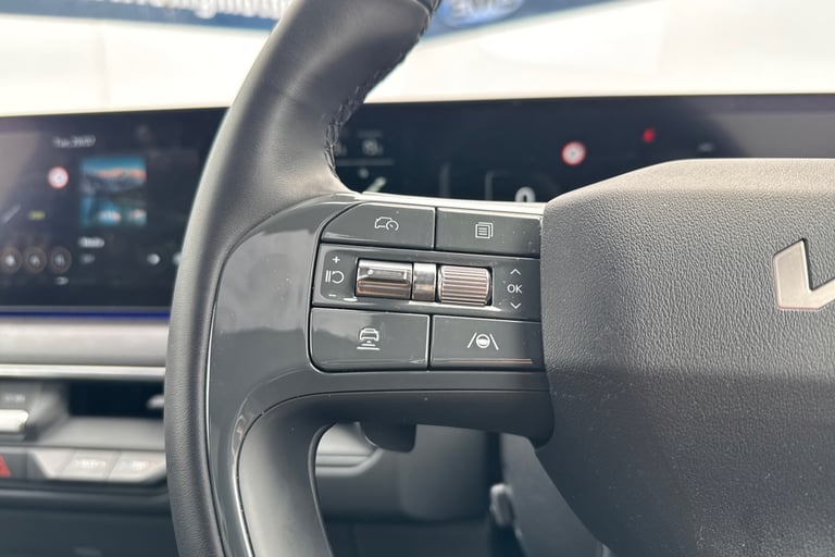  Kia Ev9 99.8kwh Gt Line S Suv 5dr Electric Auto Awd 7 Seat 378 Bhp Electric