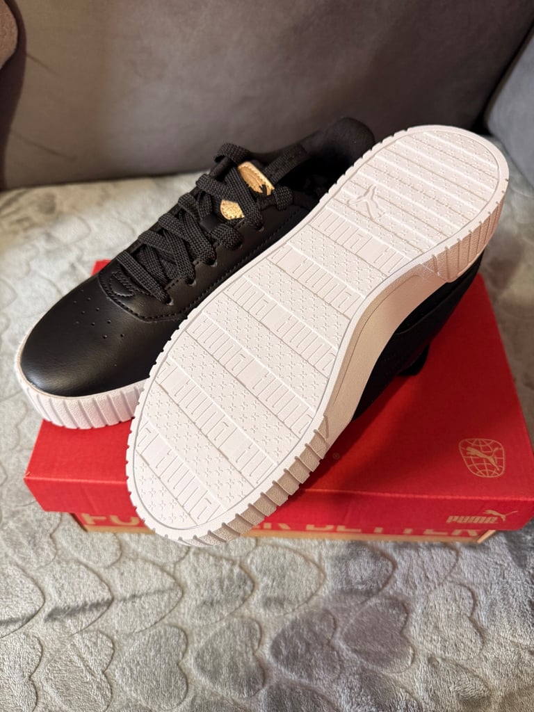 Puma trainers size 4 uk *new*
