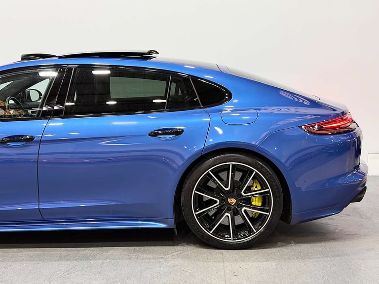 2017 Porsche Panamera 4.0 V8 E-Hybrid 14kWh Turbo S Saloon 5dr Petrol Plug-in Hybrid PDK 4WD Euro...