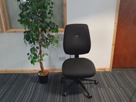 Black Ergonomic Computer Office Desk Home office Swivel wheeled Executive Chair