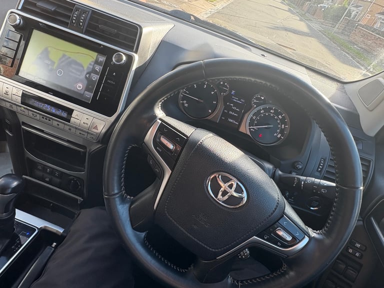 2018 Toyota Land Cruiser 2.8d Active 7 Seat Auto 78K FSH 1 owner