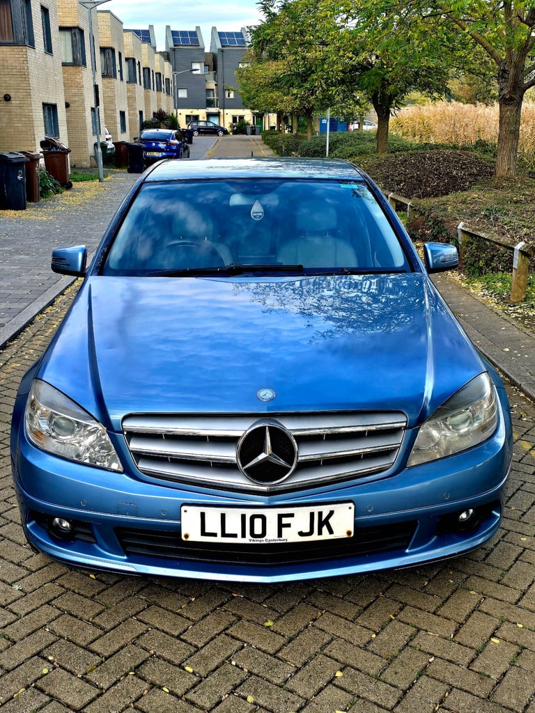2010 Mercedes-Benz C Class C180 CGI BlueEFFICIENCY Executive LEATHER 90DAYS WARRANTY AUTO SALOON ...