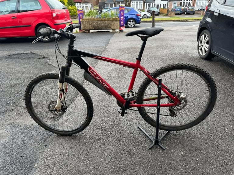  APOLLO PHAZE MOUNTAIN BIKE. GOOD CONDITION.