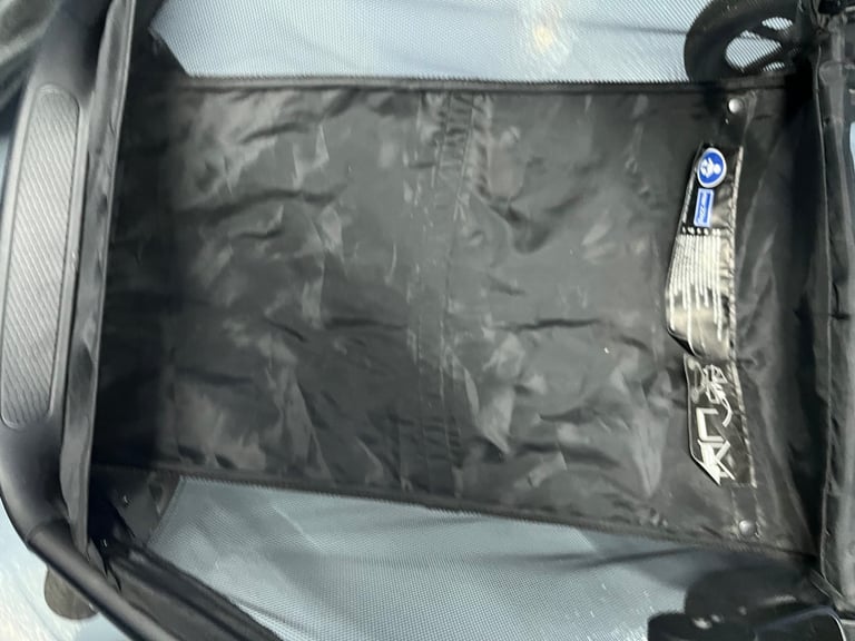 Maxi cosi travel system pram pushchair car seat 