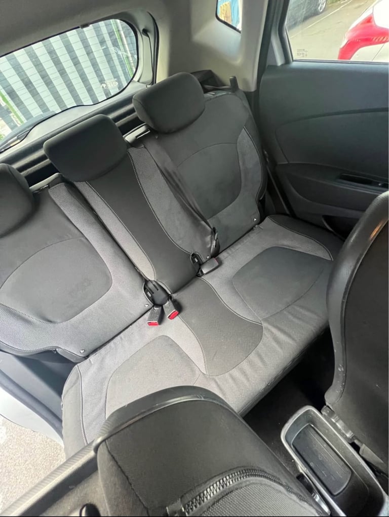 Renault, CAPTUR, Hatchback, 2016, Manual, 1461 (cc), 5 doors