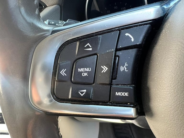 2018 Jaguar XF 2.0d Prestige Sportbrake Auto Euro 6 (s/s) 5dr ESTATE Diesel Automatic