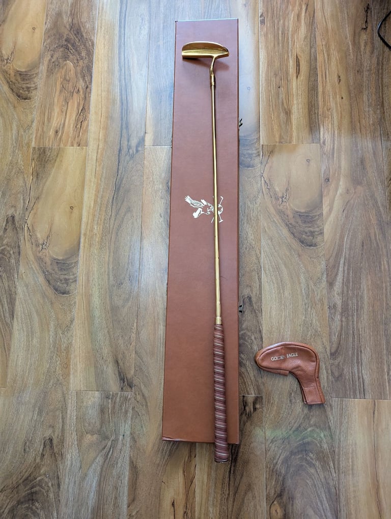 {{ GOLDEN EAGLE Brass Putter with Display Box Unused}}
