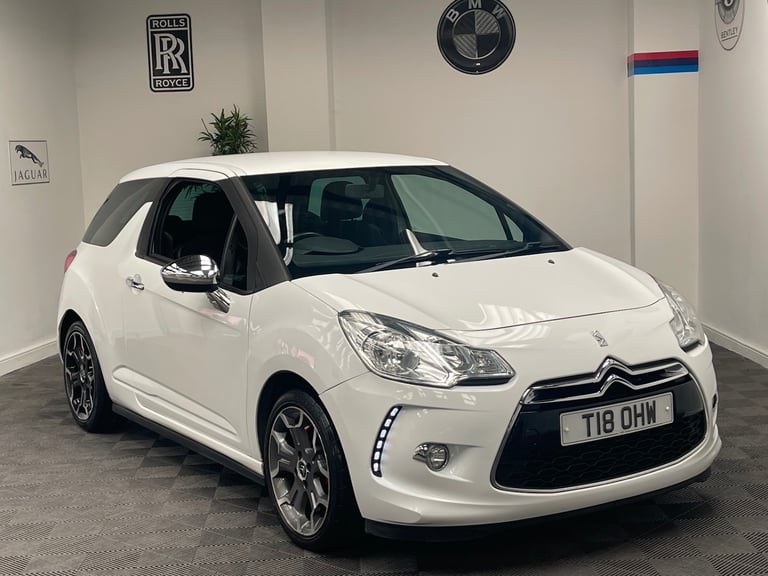 2011 Citroen DS3 1.6 HDi Black 3dr HATCHBACK Diesel Manual