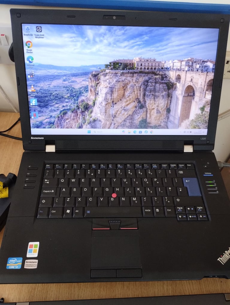 Lenovo Laptop. Windows 11, FULL MS OFFICE, 8GB RAM, 128GB SSD,DVD, Delivery.  Big screen