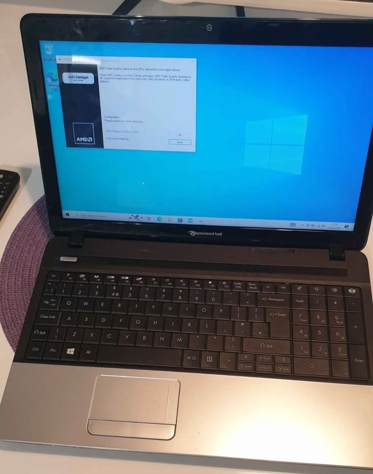 PACKARD BELL 15.6 INCH SCREEN LAPTOP, 6GB RAM , 500 HDD, WIFI, WEBCAM, DVD PLAYER 