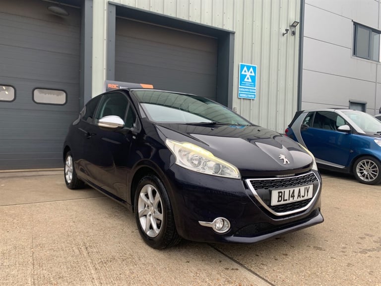 2014 Peugeot 208 STYLE *** RAC APPROVED *** RAC WARRANTY *** Hatchback Petrol Manual