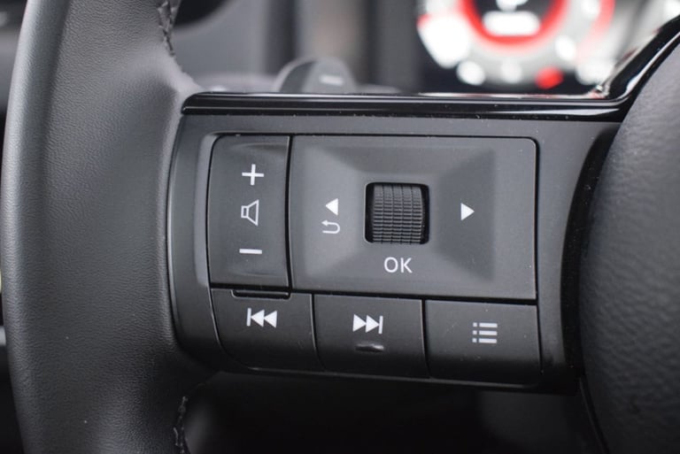 2023 Nissan Qashqai 1.3 DiG-T MH 158 N-Connecta 5dr Xtronic HATCHBACK PETROL Automatic