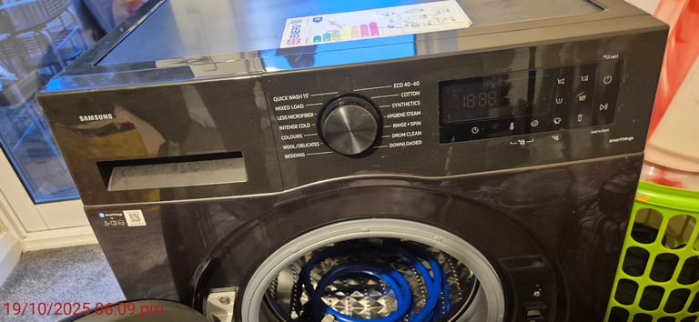 SAMSUNG WASHING MACHINE 