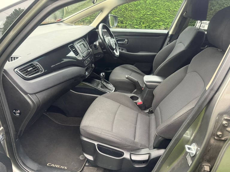 Kia Carens 2 1.7 CRDi MPV 7-seater Automatic with 12 Months Mot&Low Mileage 79K&Full Ser Hist