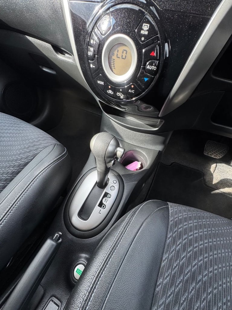 2015 Nissan Note 1.2 DIG-S Tekna Petrol CVT *35 Road Tax- Top Spec* Hatchback Petrol Automatic