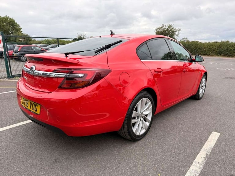 2016 Vauxhall Insignia 1.4T SRi Nav 5dr [Start Stop] HATCHBACK PETROL Manual