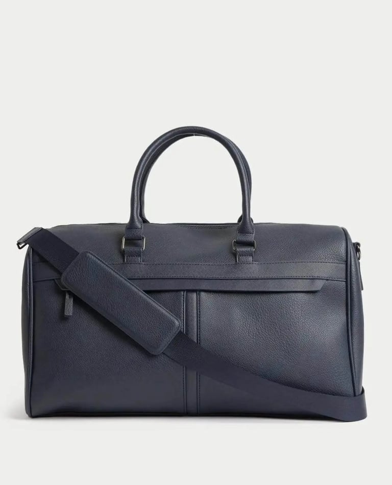 Travel bag/Hand luggage/Weekend Bag m&S