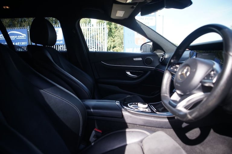 2017 Mercedes-Benz E Class 2.0 E220d AMG Line Estate 5dr Diesel G-Tronic+ Euro 6 (s/s) (194 ps) E...