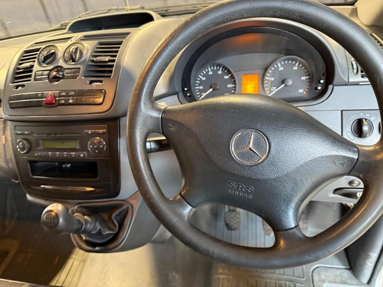MERCEDES-BENZ VITO 2.1 111CDI Compact Panel Van SWB 5dr 2009