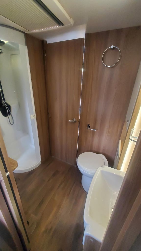 Fiat SWIFT KON-TIKI 650 motorhome 4 berth 4 seatsbelts Island bed 2020