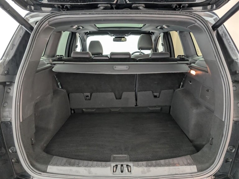 2018 Ford Kuga 1.5T EcoBoost ST-Line X SUV 5dr Petrol Auto AWD Euro 6 (s/s) (176 ps) - PAN HATCHB...