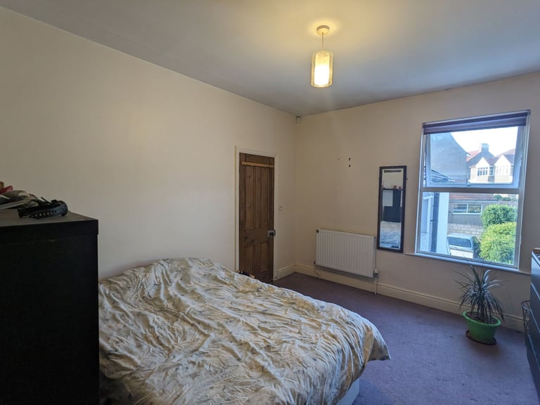 image for Room to rent in 4 bed house share in south Bristol, Knowle area