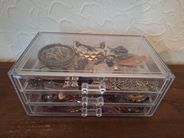 image for Jewellery storage 