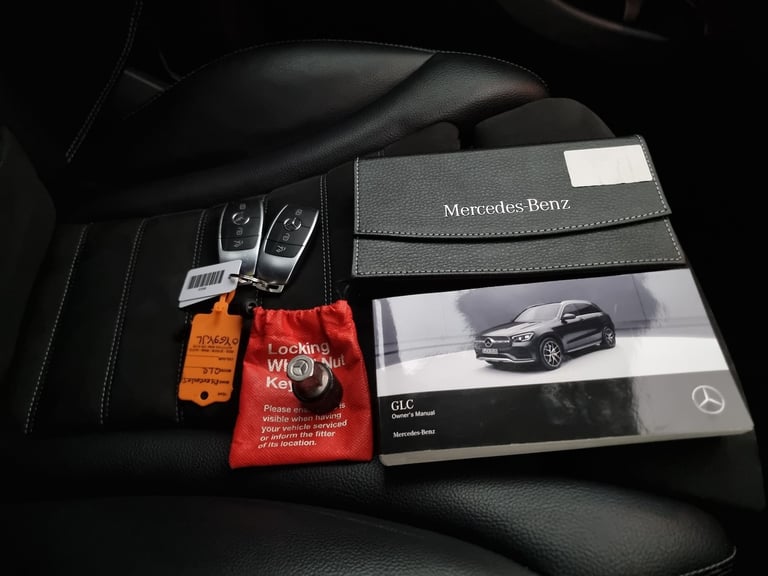 2019 Mercedes-Benz GLC 2.0 GLC220d AMG Line SUV 5dr Diesel G-Tronic+ 4MATIC Euro 6 (s/s) (194 ps)...