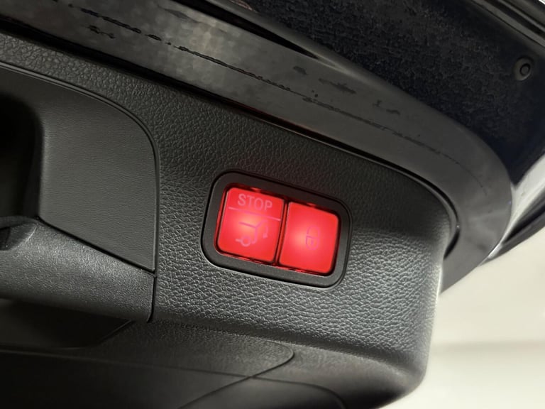 2022 Mercedes-Benz EQC EQC 400 80kWh AMG Line Auto 4MATIC 5dr ESTATE Electric Automatic