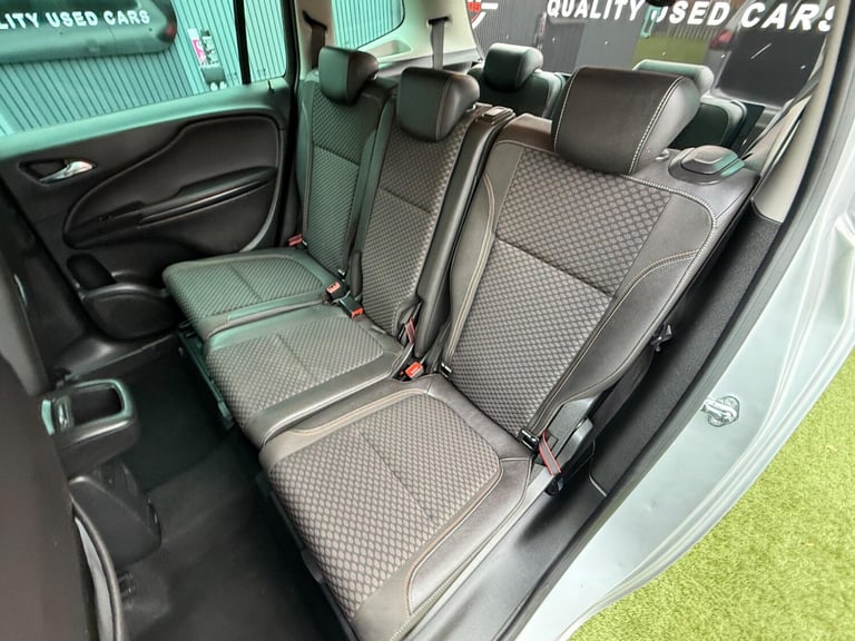 2016 Vauxhall Zafira Tourer 1.6 CDTi ecoFLEX Tech Line MPV 5dr Diesel Manual Euro 6 (s/s) (136 ps...