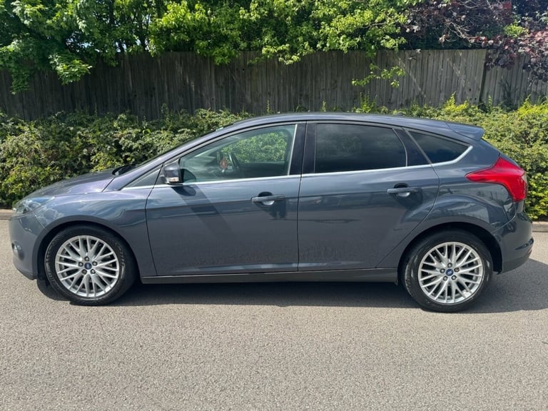 2013 Ford Focus 2.0 TDCi Zetec 5dr Powershift HATCHBACK DIESEL Automatic