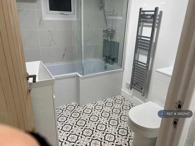 4 bedroom house in Wedgwood Road, Bath, BA2 (4 bed) (#2652147)