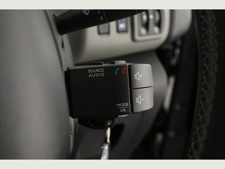 2019 Renault Trafic SL27 ENERGY dCi 125 Sport Nav Crew Van WINDOW VAN DIESEL Manual