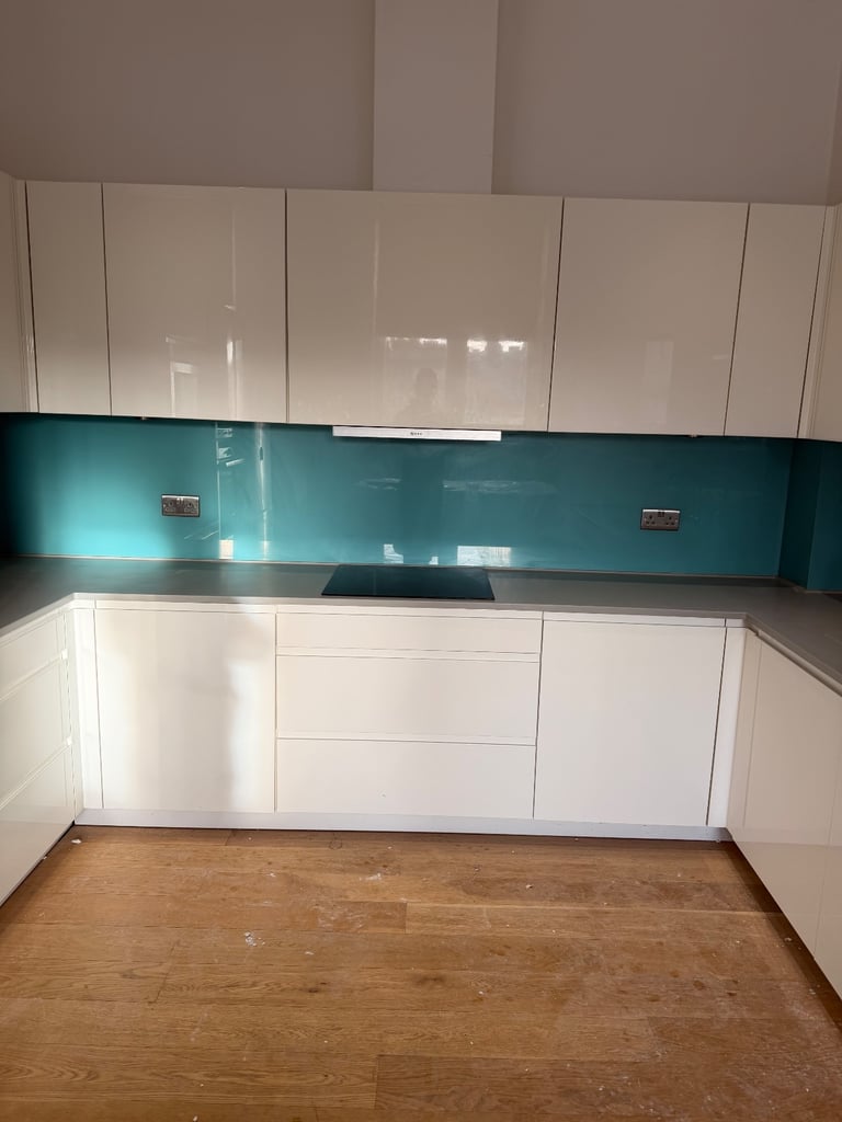HETTICH KITCHEN CABINETS. Free delivery!!!