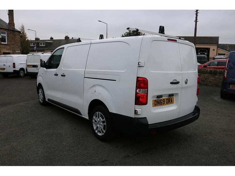 2019 VAUXHALL VIVARO LWB *NO VAT* NEW TIMING BELT EXCELLENT CONDITION transit