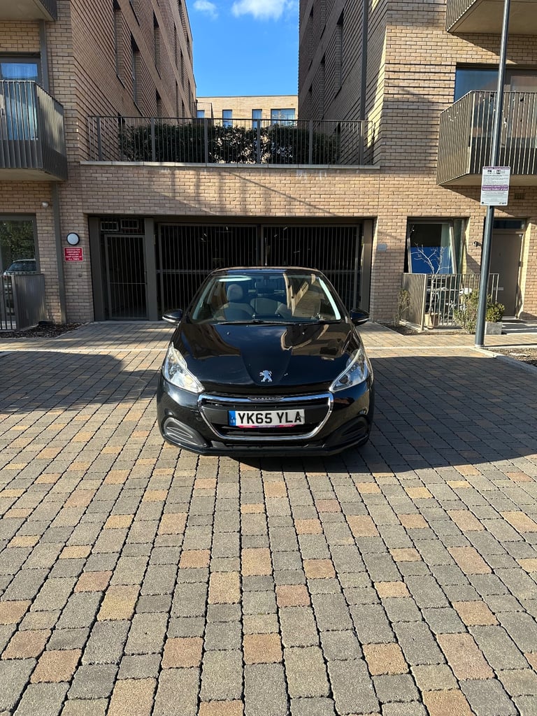 Peugeot, 208, Hatchback, 2015, Manual, 1199 (cc), 3 doors