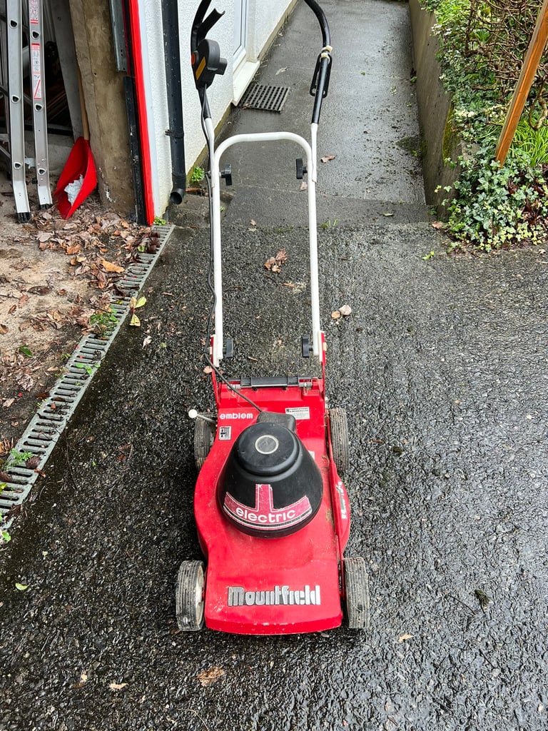 Second-Hand Lawn Mowers & Grass Trimmers for Sale | Gumtree