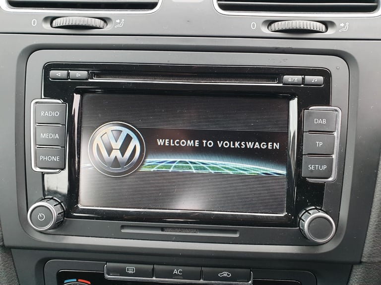 2011 Volkswagen Golf 1.6 TDI BlueMotion Tech Match Hatchback 5 dr Diesel Manual Euro 5 (s/s) 