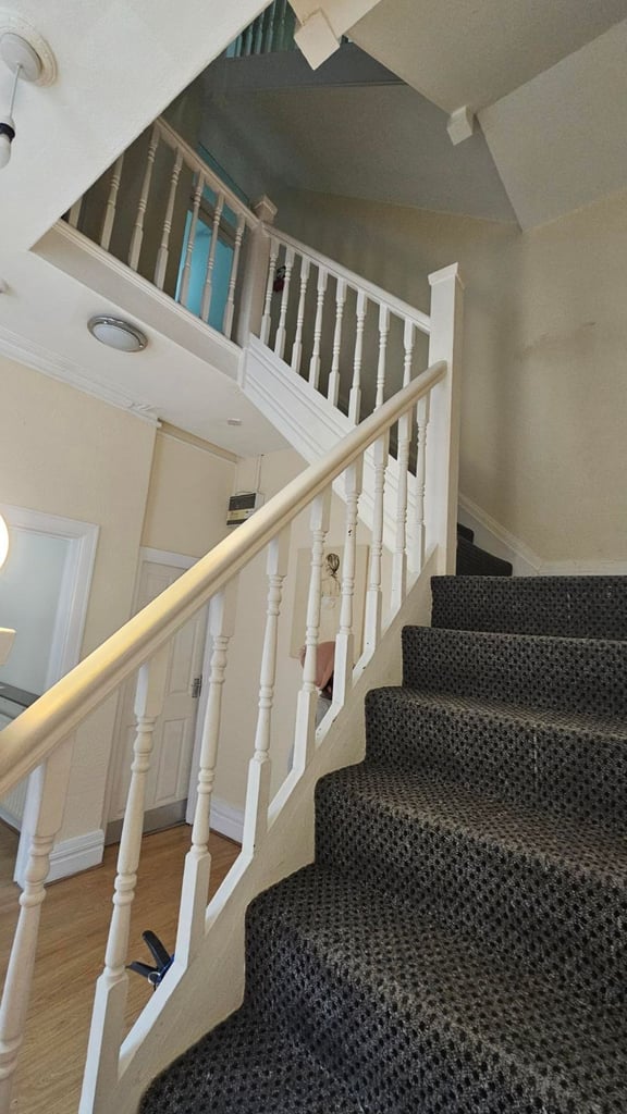 🏡 Park Road Guest House – Rooms Available in Blackpool FY1 4ET