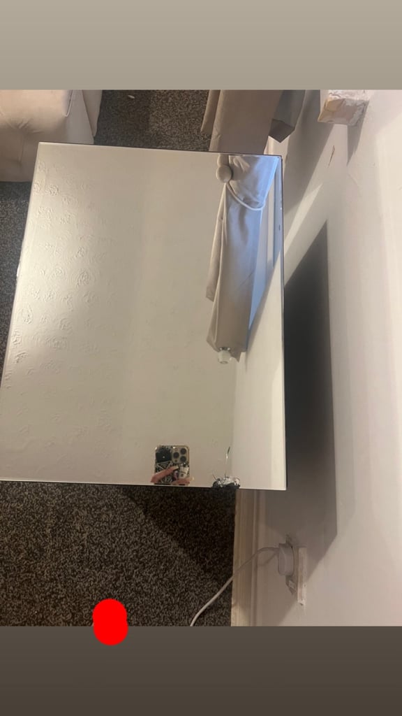 image for Crushed diamond bed side cabinet small crack 